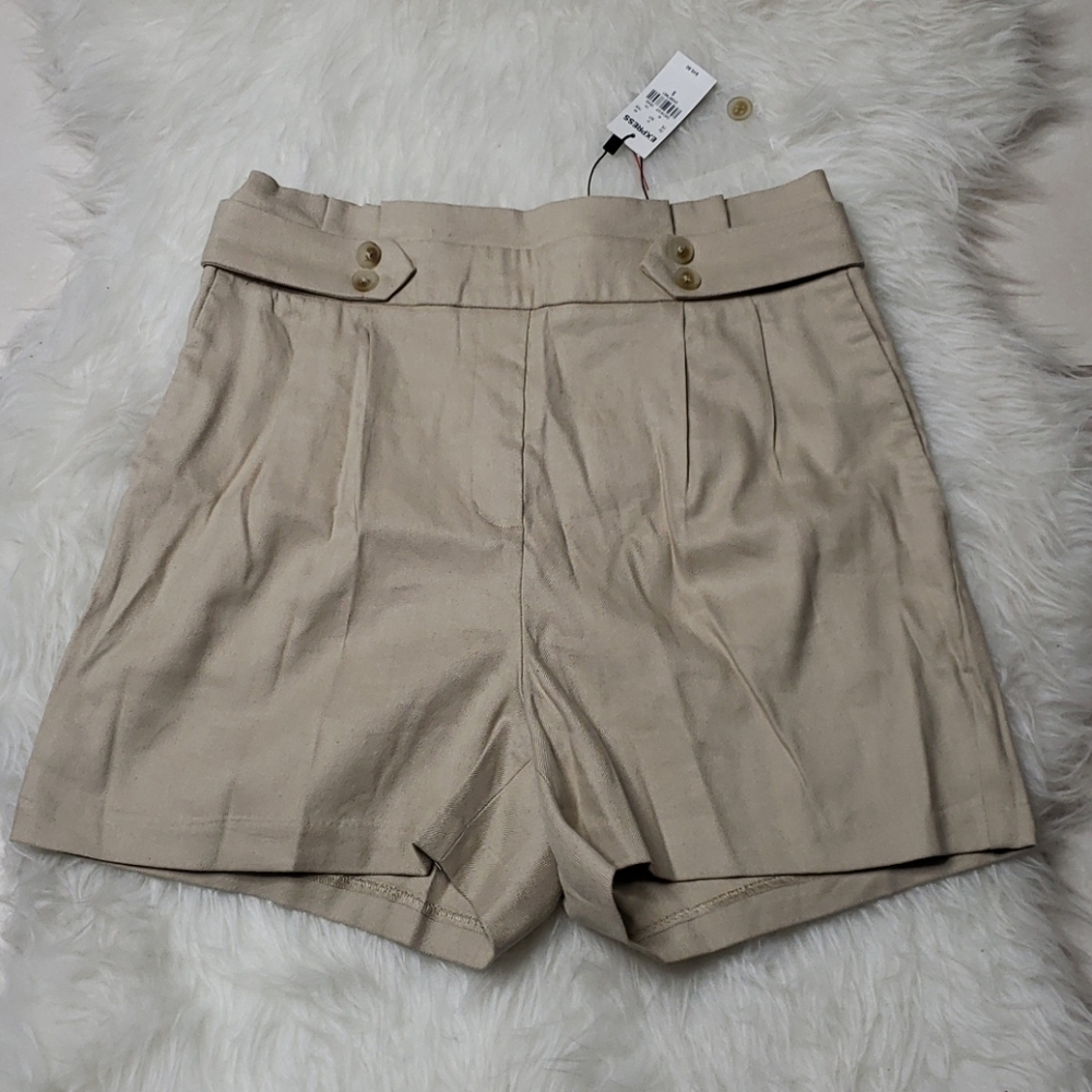 High Waisted button